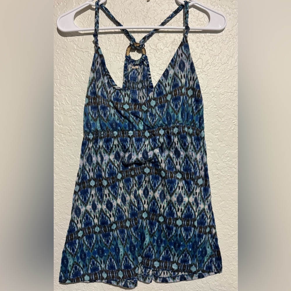 5/15 or $5 alone bundle item. Women’s cute blue spaghetti strap dress top